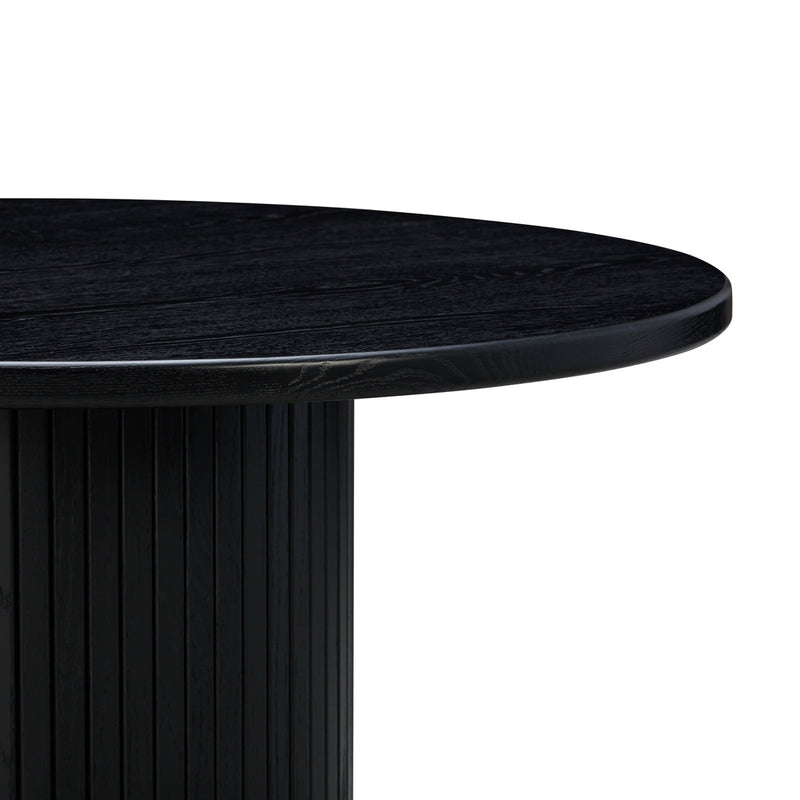 Chelsea Round dining table