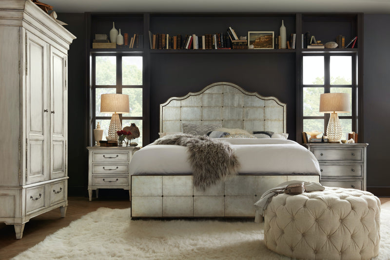 Hooker Furniture - Arabella Three-Drawer Nightstand