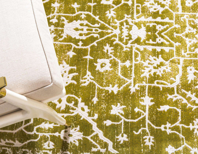 Leila Classical Round Rug