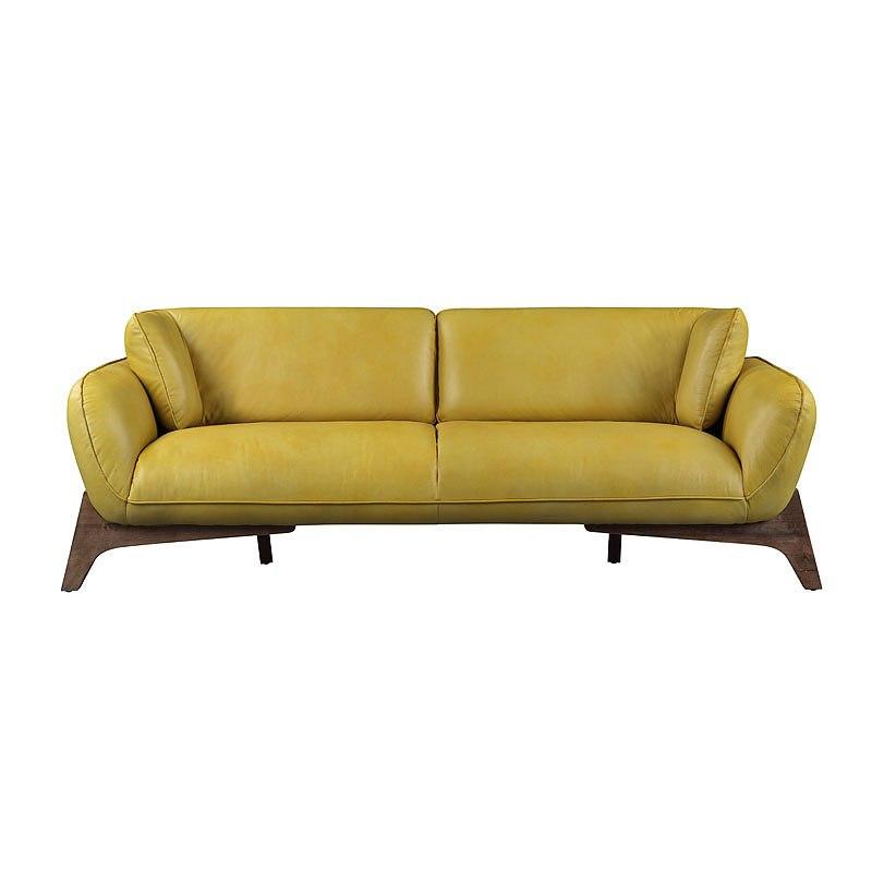 Pesach Sofa