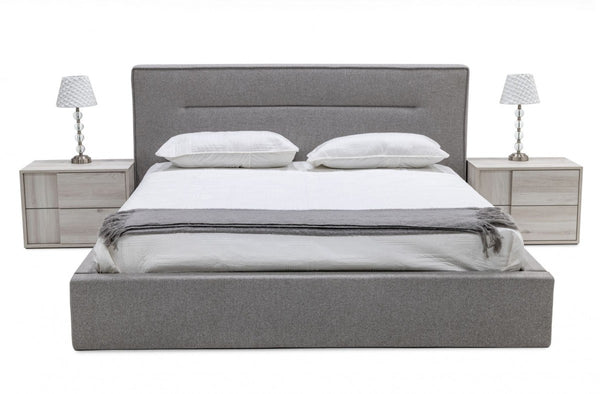 Nova Domus Juliana - Italian Modern Grey Upholstered Bed