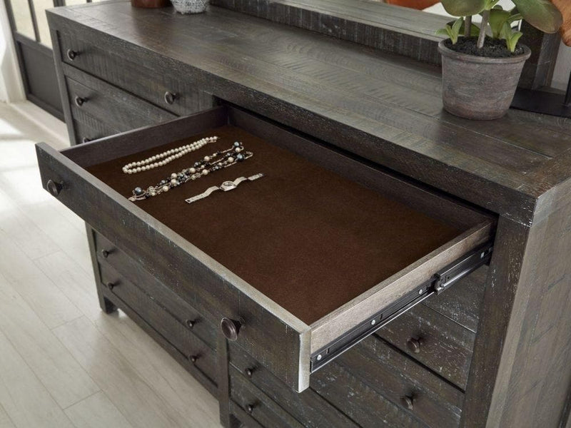 Townsend Dresser