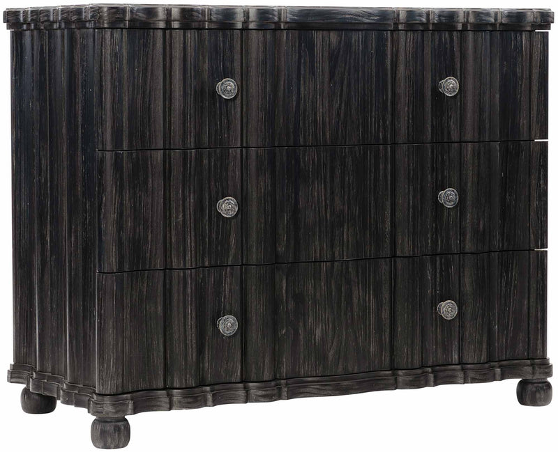 Mirabelle Bachelor's Chest