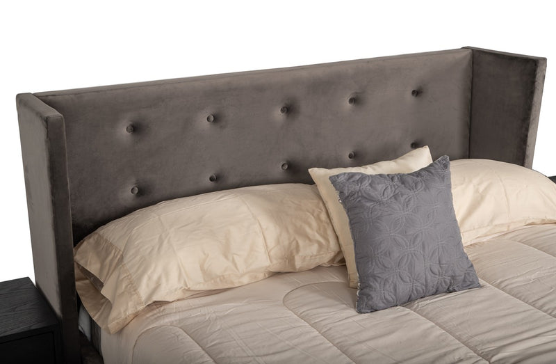 Nova Domus Bryan Bed