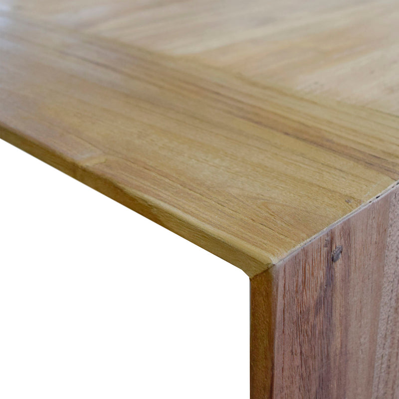 Mirriam Dining Table