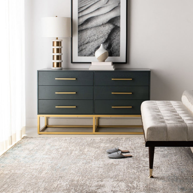 Estelle Dresser
